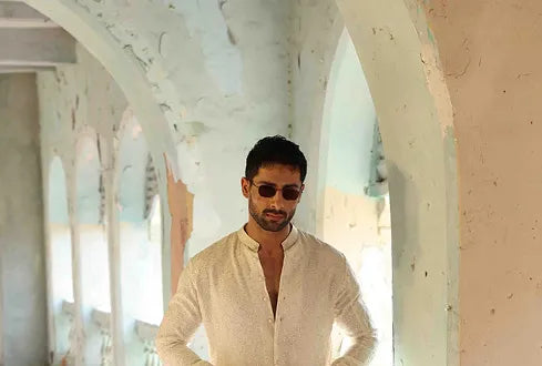 EMBROIDERED IVORY KURTA