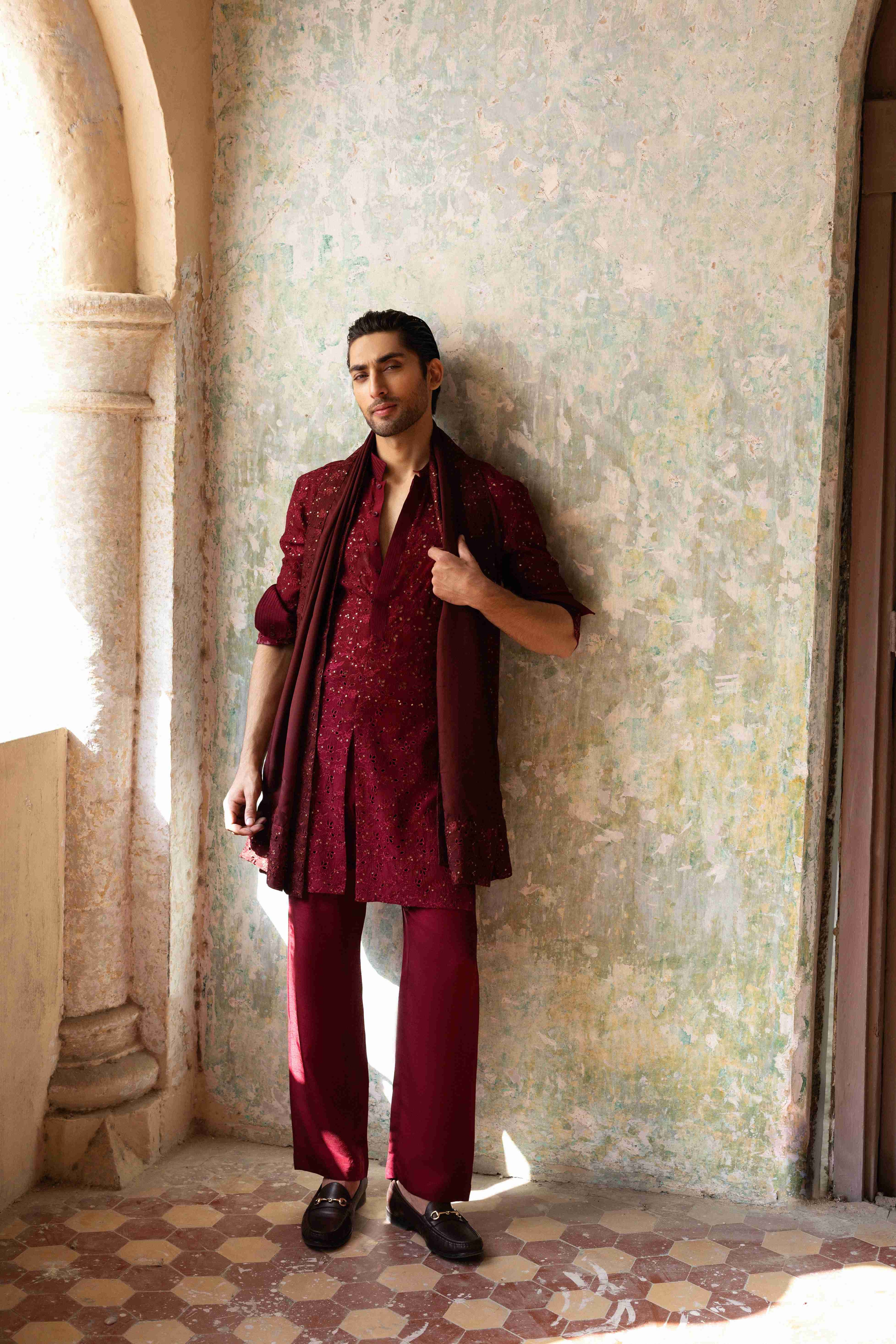 THE CRIMSON OPERA KURTA