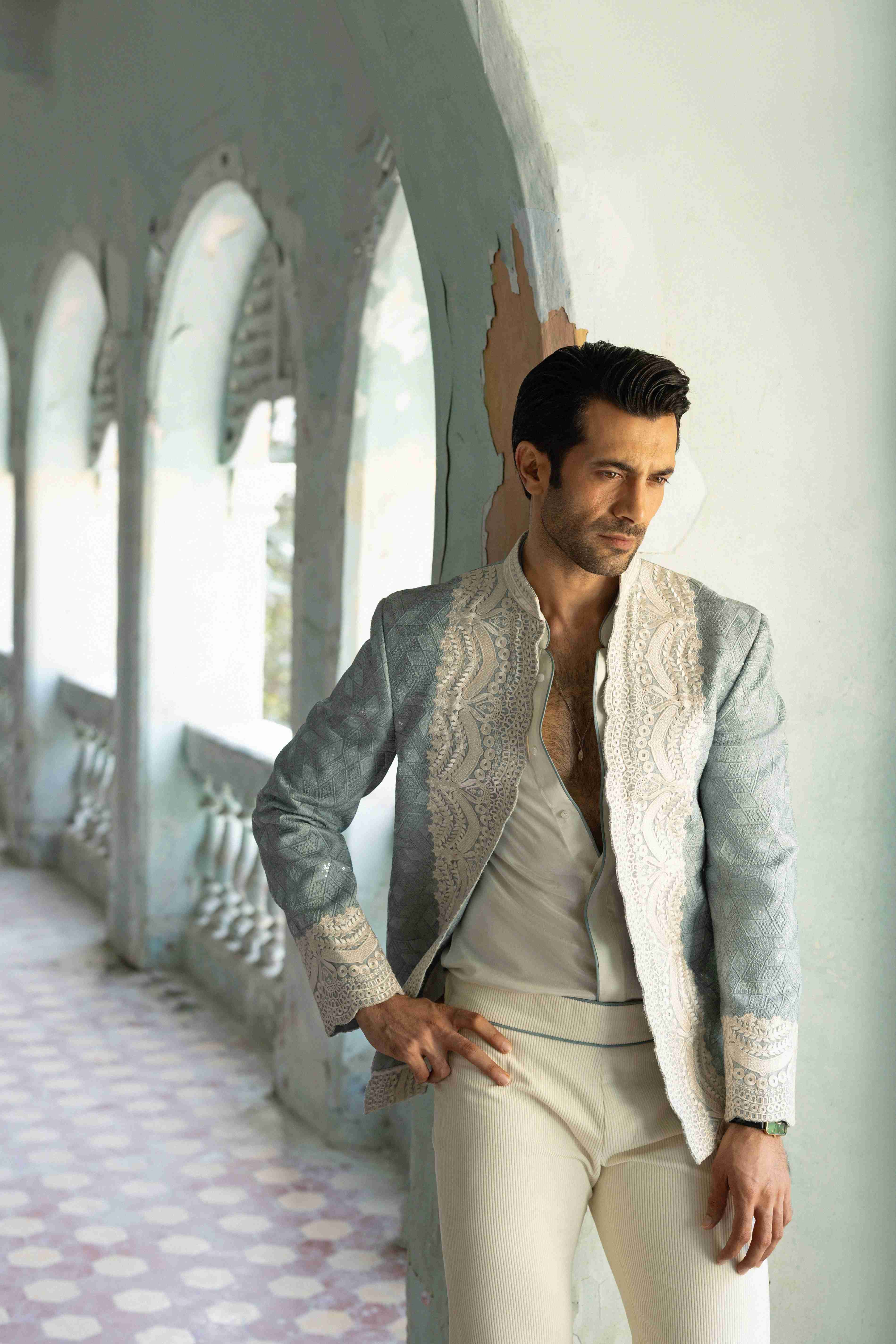 THE GLACIER ROYALE JACKET