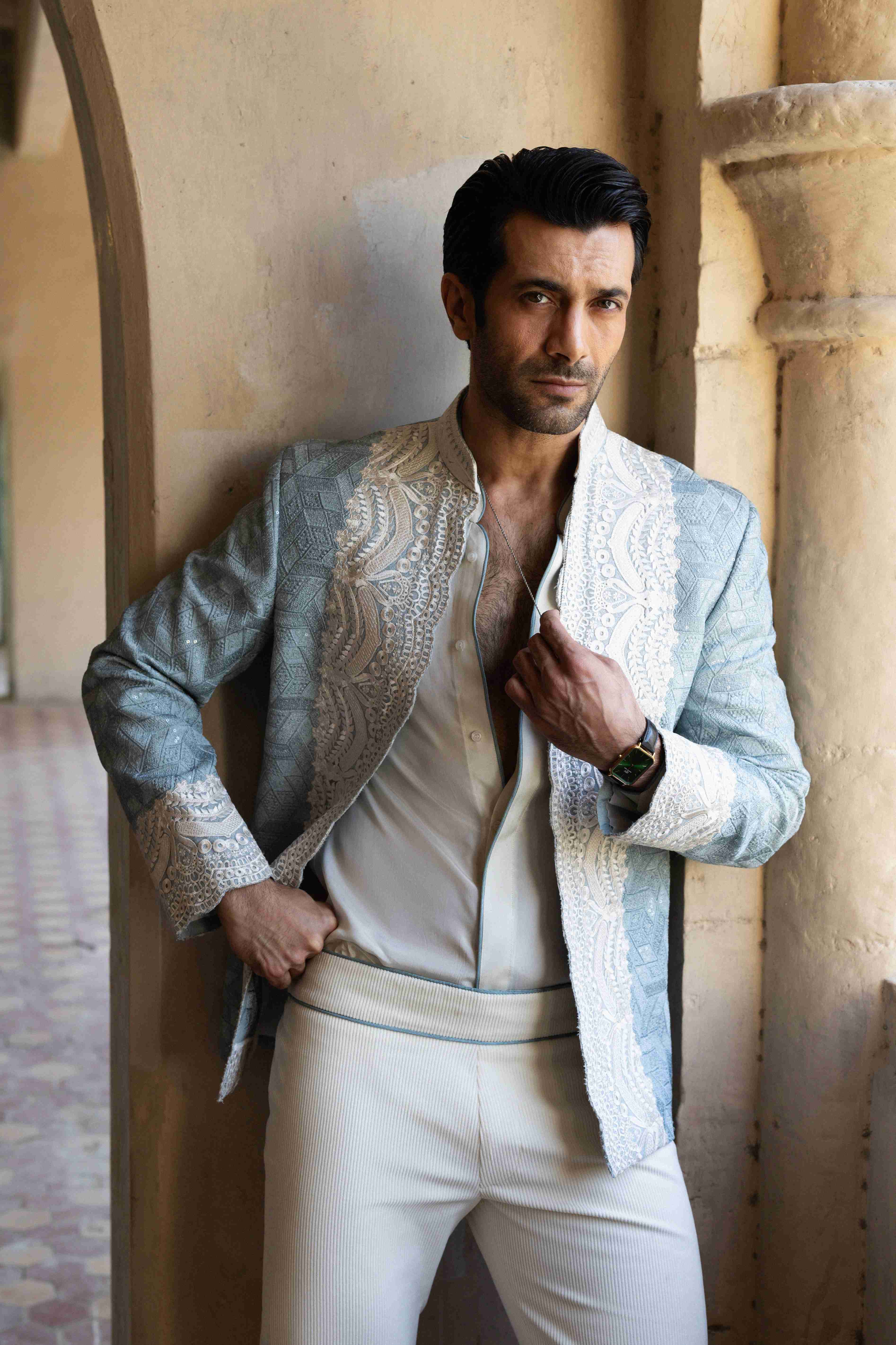 THE GLACIER ROYALE JACKET