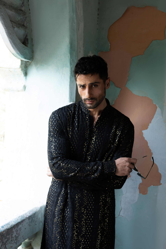 THE NOIR AURUM KURTA